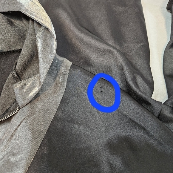 Zara Basic Silver & Black Satin Hooded Windbreaker Size Medium Women's H34 - Picture 3 of 10